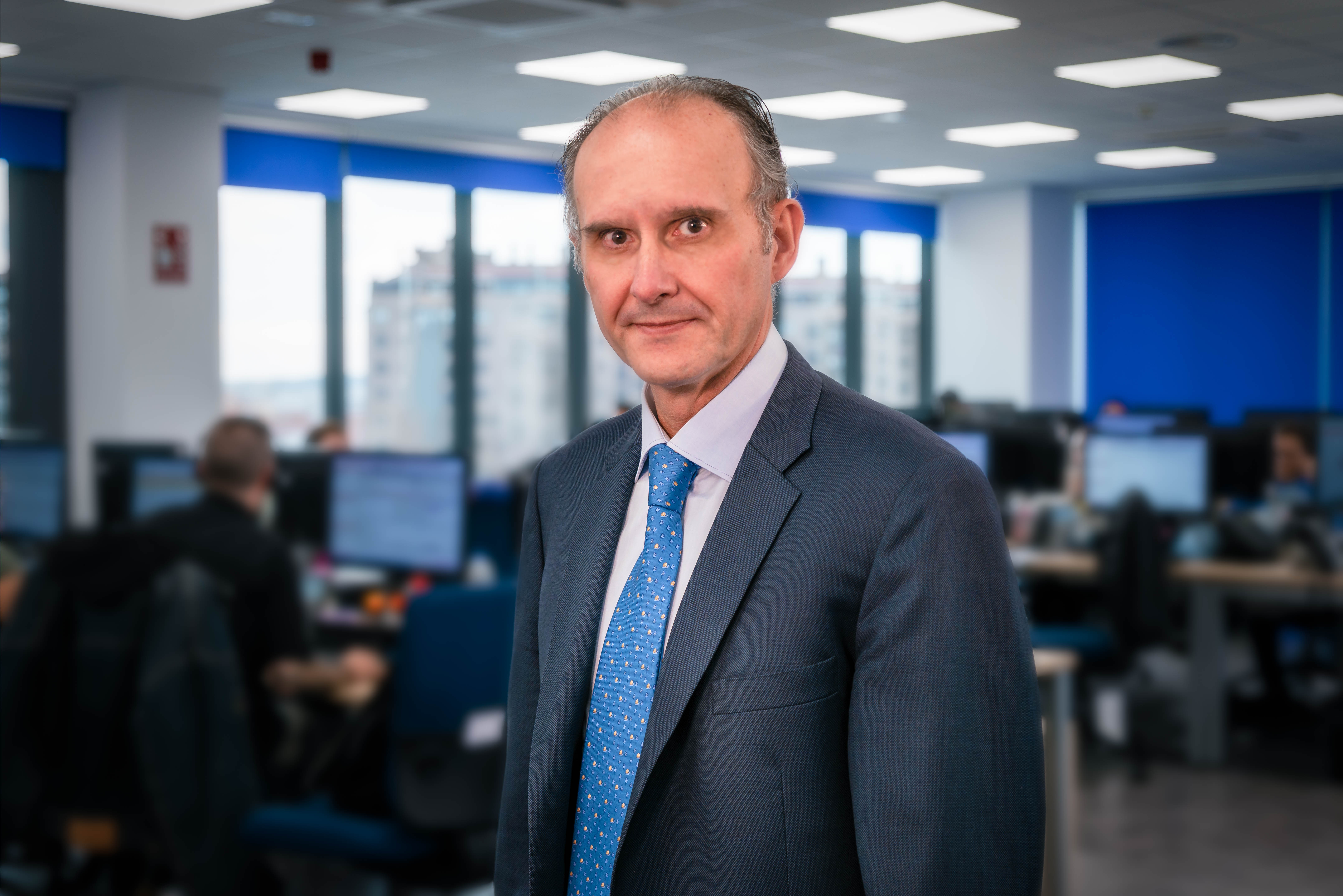 200102_César López 2